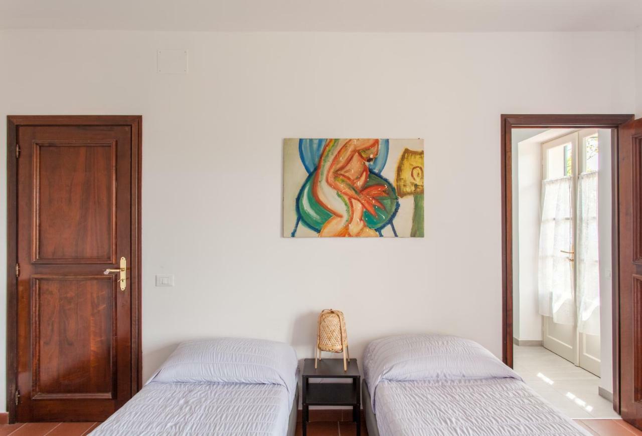 America Nei Boschi B&B Bra Exterior photo